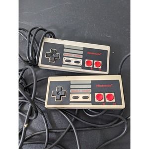 Vintage Nintendo NES-004 Corded Controller for Nintendo NES Lot Of‎ 2 Untested